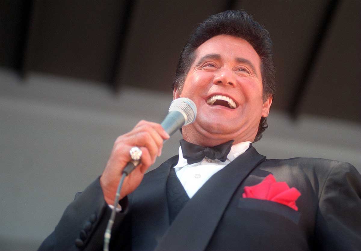 How Much is Wayne Newton Worth