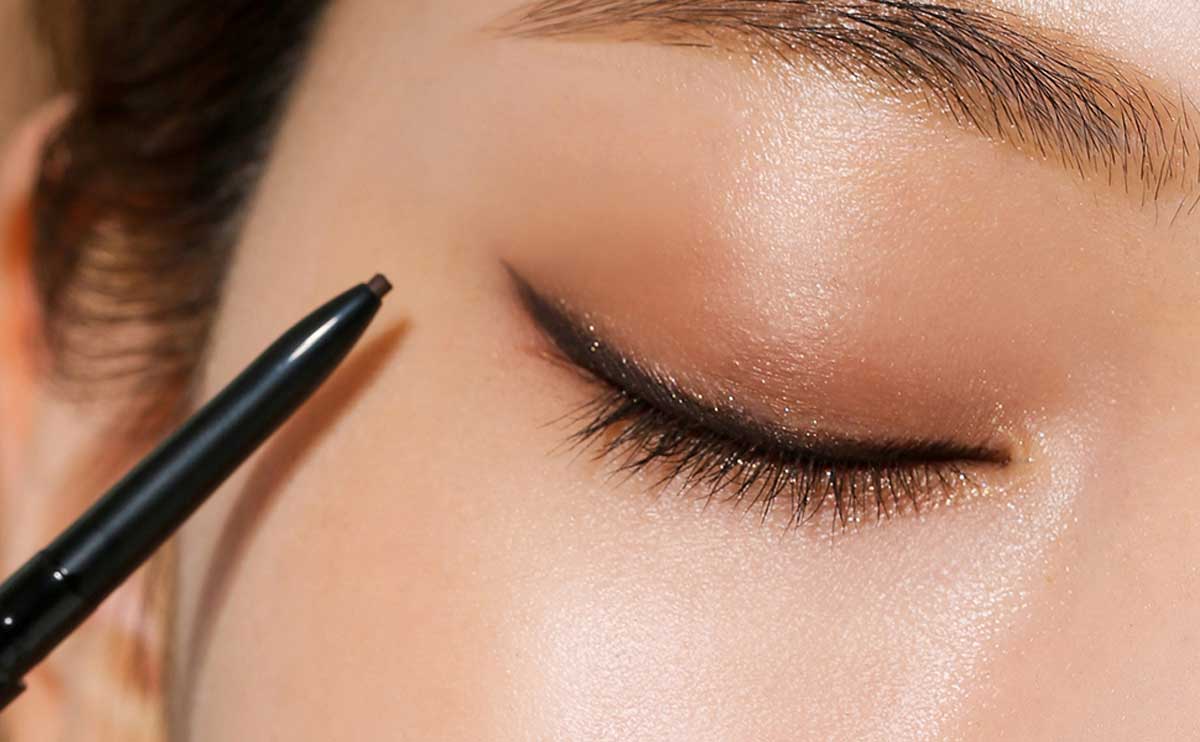 Super Slim Eye Liner