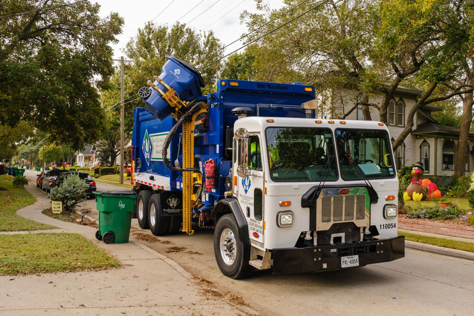 Use Rubbish Pick Up Services