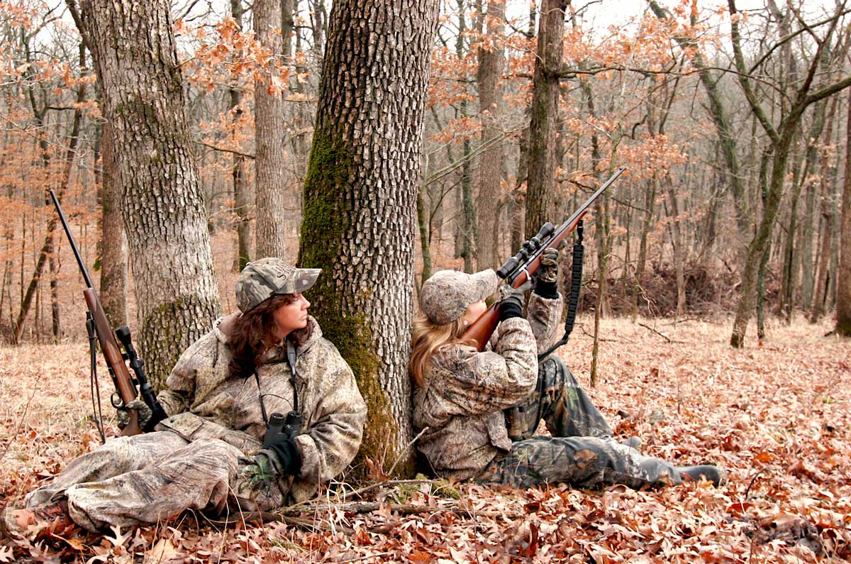  Women Hunt